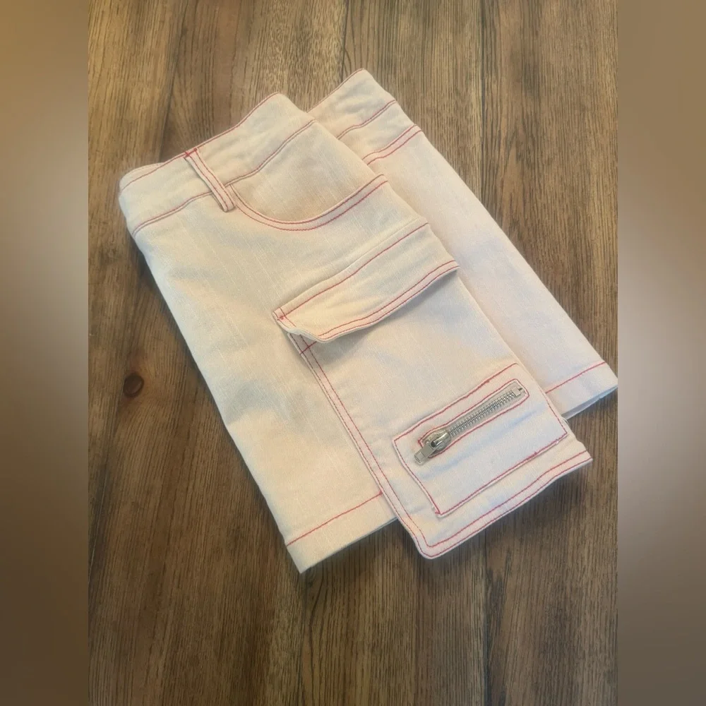 By.Dyln REVOLVE Skirt in cream bone with contrast stitching L Large